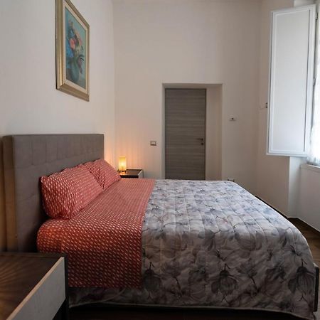 Dimora Francesca Apartment Salerno Exterior photo